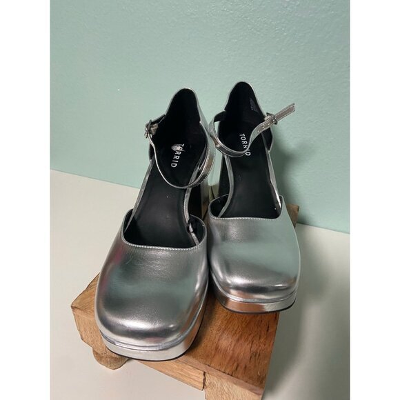 Silver Block Heel Mary Jane Shoes - Picture 3 of 11